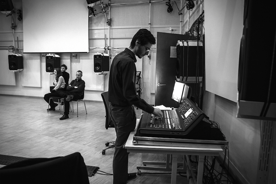 screen-shot-2016-12-05-at-1-50-31-am