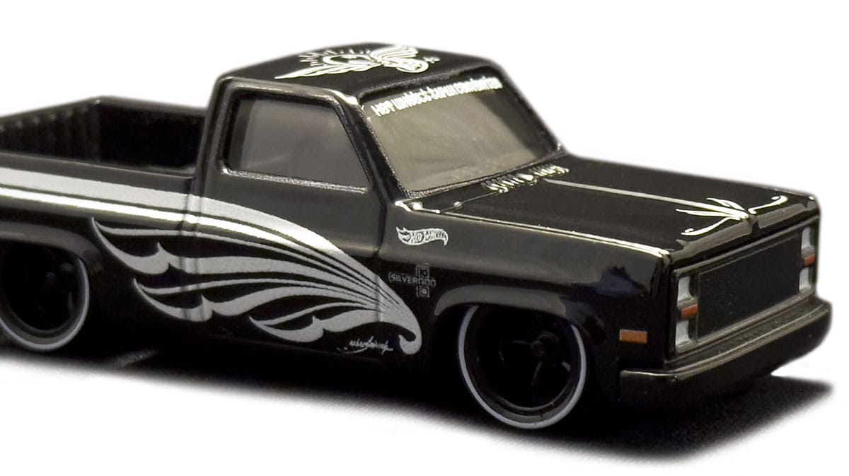 ꫛꫀꪝ✧˚꧁ HotWheels ꧂'83 CHEVY SILVERADO⧼右⧽ 83 Chevy Silverado - 2024 Hot Wheels Collectors Japan