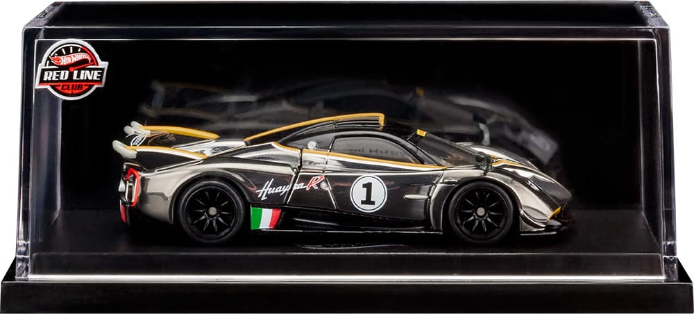 21 Pagani Huayra R - Red Line Club