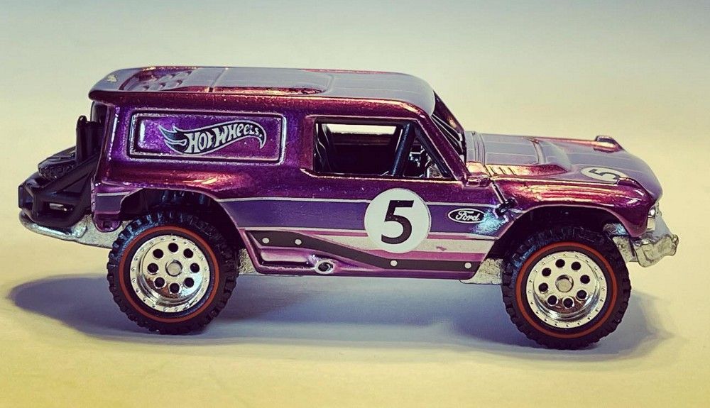 Ford Bronco R - 2023 Collector Edition