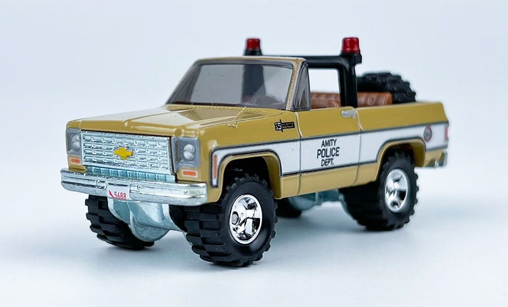 Replica Entertainment - Mix Q - Loose Pics