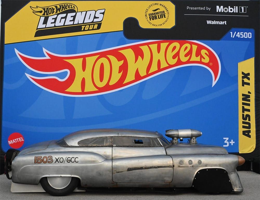 1952 Buick Super Riviera - 2025 Hot Wheels Legends Tour Texas