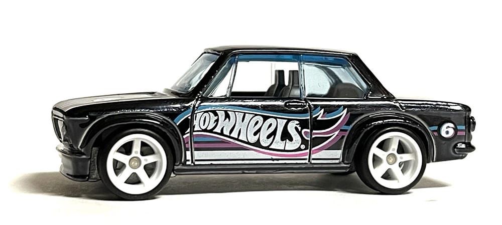 BMW 2002 - Hot Wheels 2026 Collector Edition