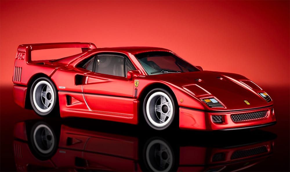 Ferrari F40 - Hot Wheels 2026 Red Line Club