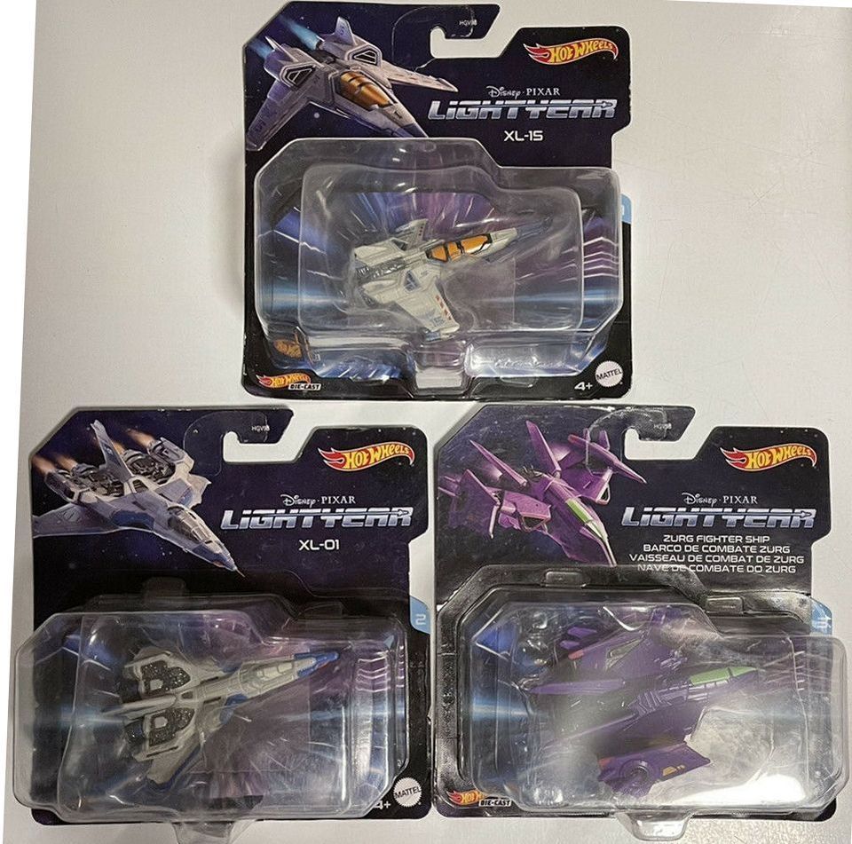 Hot Wheels Lightyear Ships