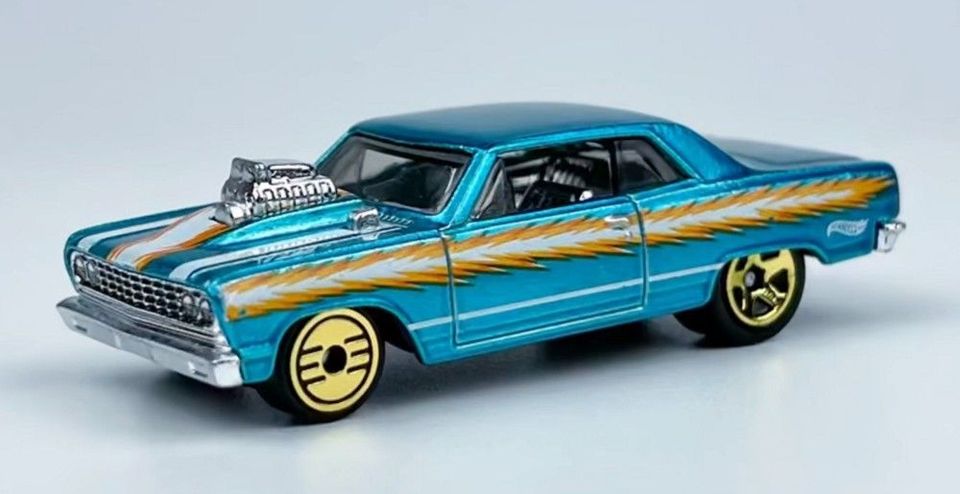 2023 Ultra Hots Series - Loose Pics