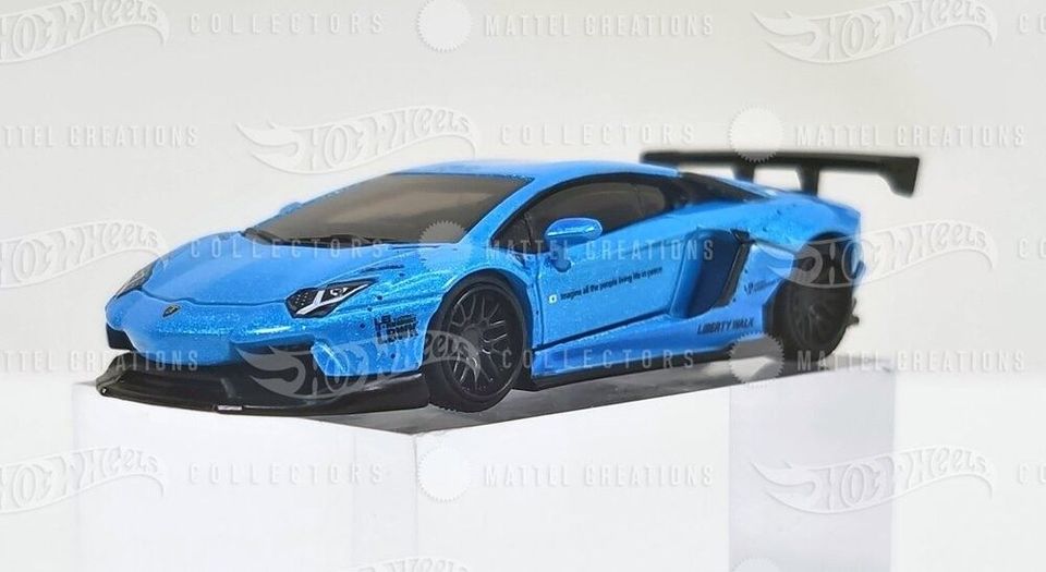 Elite 64 LBWK Lamborghini Aventador & '69 Ford Mustang