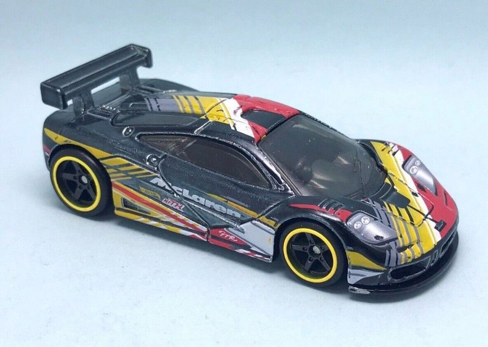 NFT Garage Series 4 - Treasure Hunt + Premium Cars