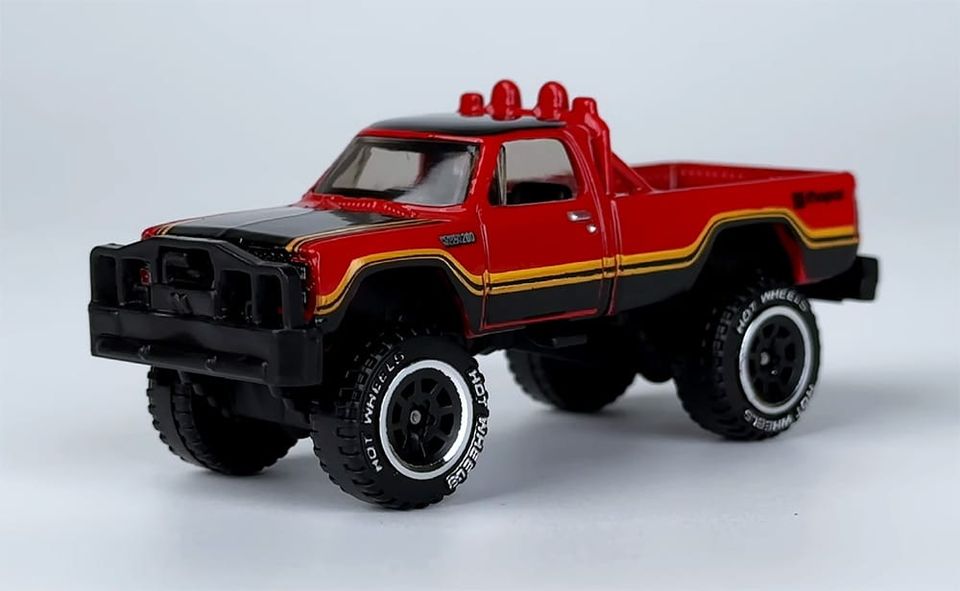 Tubular Trucks - 2024 Hot Wheels Silver Series - Loose