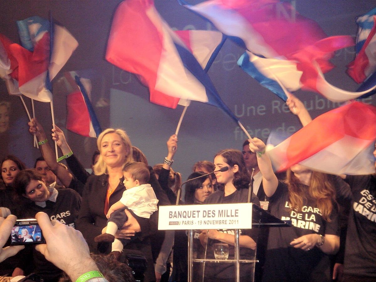 Marine Le Pen e a ascensão da "extrema-direita de rosto humano"
