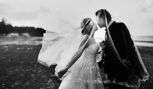 All the Wedding Vendors You Need (and When to Book Them) for Your Singapore Wedding