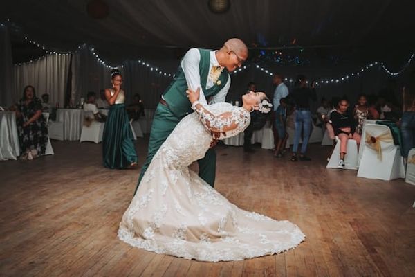 5 Tactful Ways to Politely Tell Someone They’re Not Invited to Your Wedding