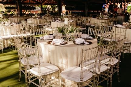 Your Guide to Arranging Your Wedding Seating Chart in Singapore