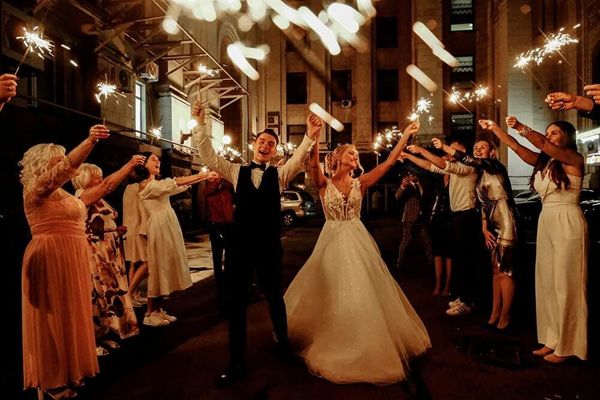 How to Write the Best Thank You Wedding Speech At the End of Your Reception