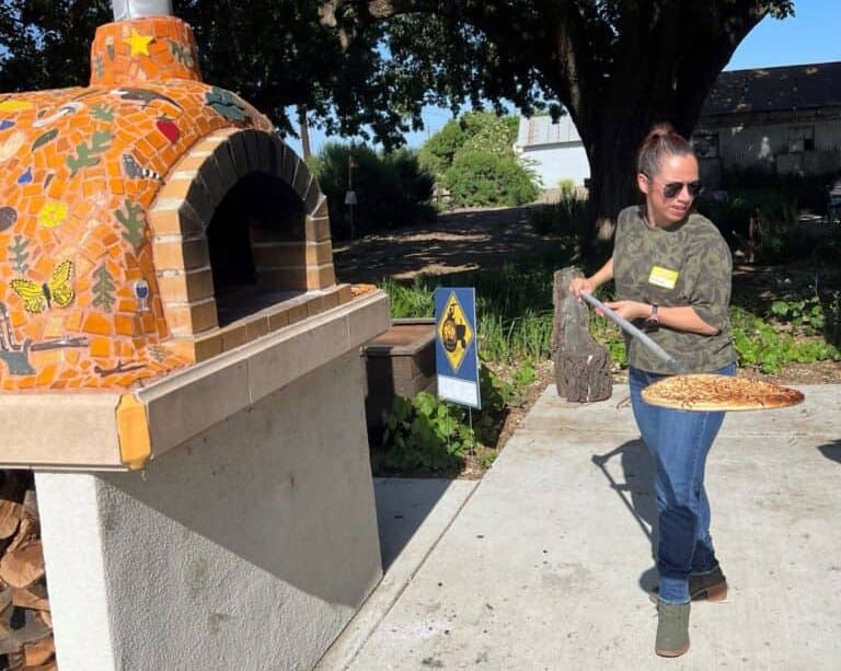 Pizza outreach helps farmers access mental health resources