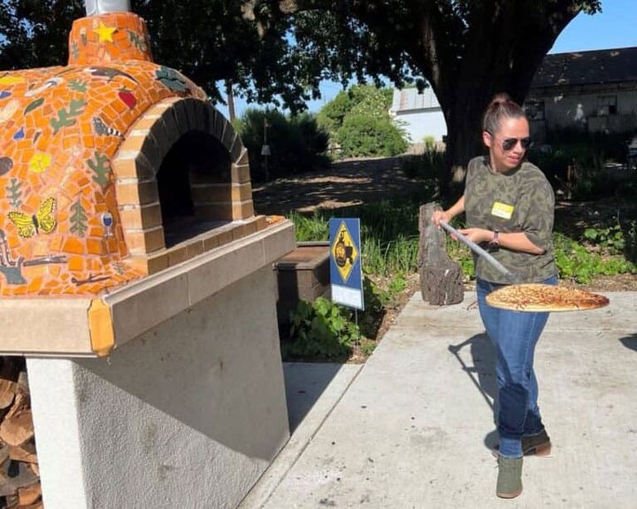 Pizza outreach helps farmers access mental health resources
