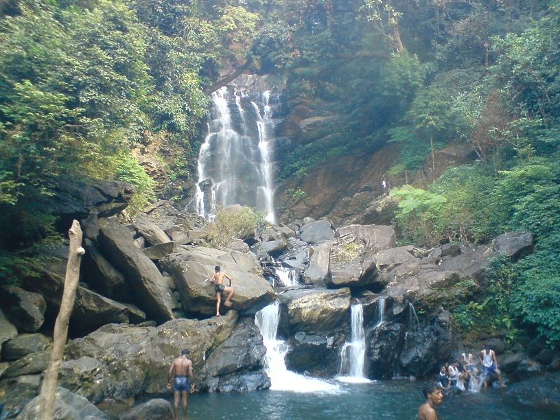 Hanumangundi Falls
