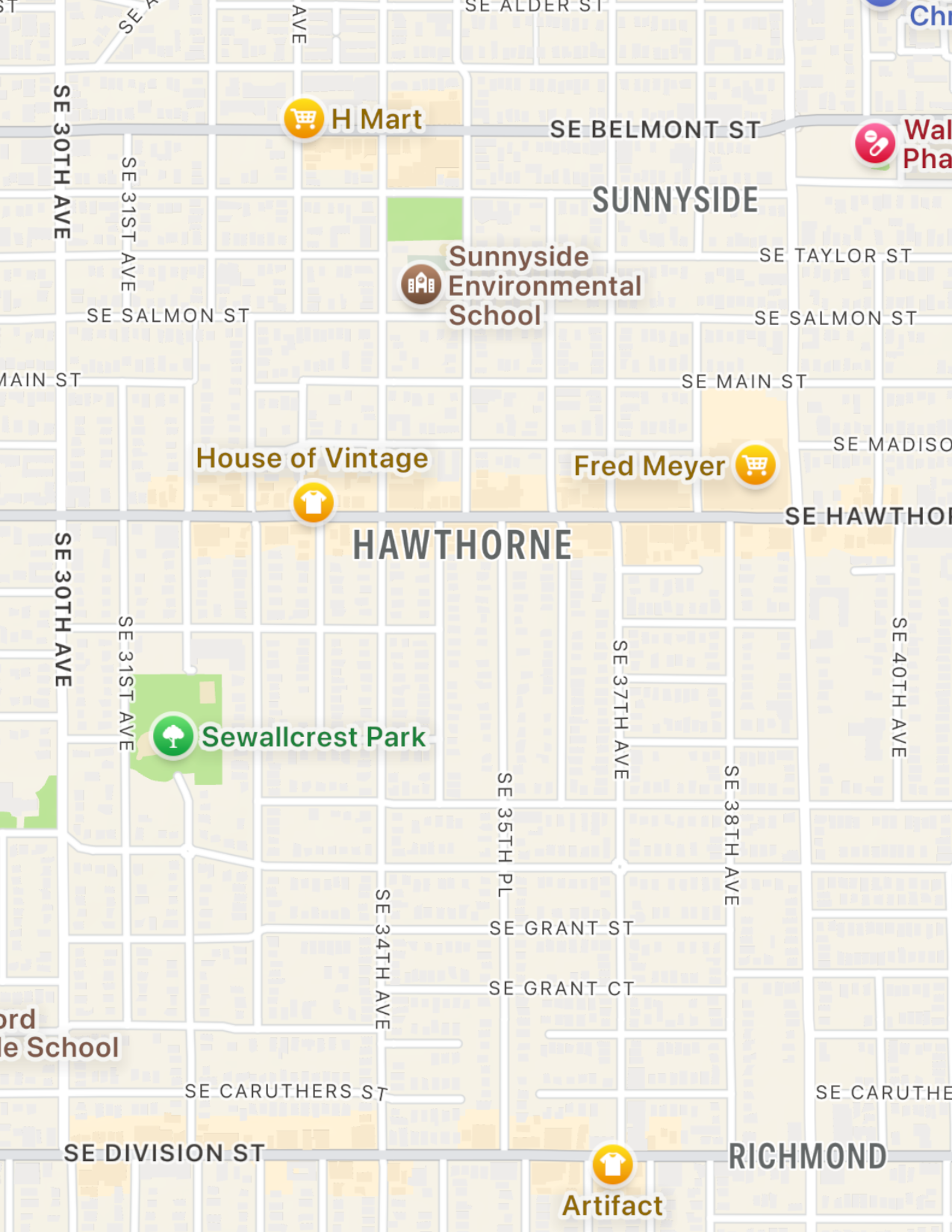 Apple Maps image of the Hawthorne area in Portland, Oregon