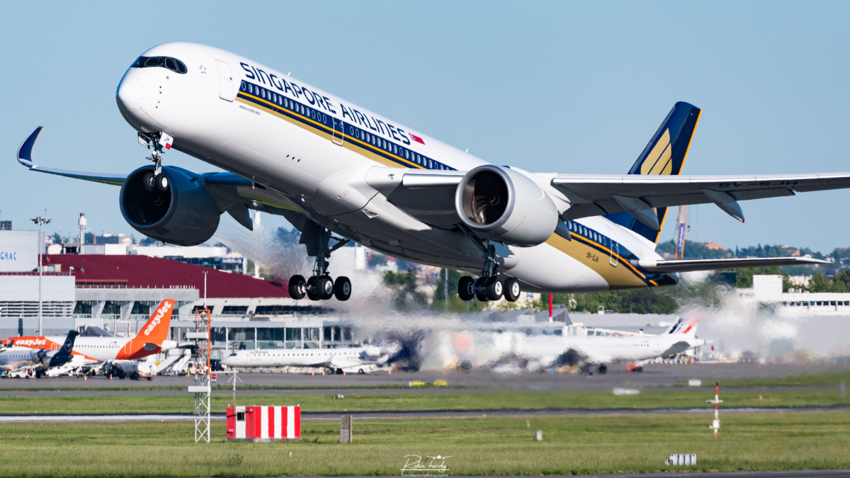 From Operational Efficiency to Net-Zero Aviation: A Singapore Airlines ESG Analysis