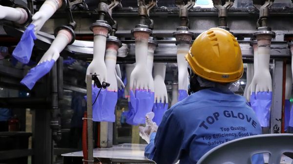 Top Glove Sustainability Report 2025 Analysis: Building Long-Term Resilience Through the TEN ZERO Commitments