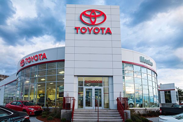 Toyota’s Sustainability Journey: Multi-Pathway Decarbonisation, Mobility Innovation and Value Chain Resilience