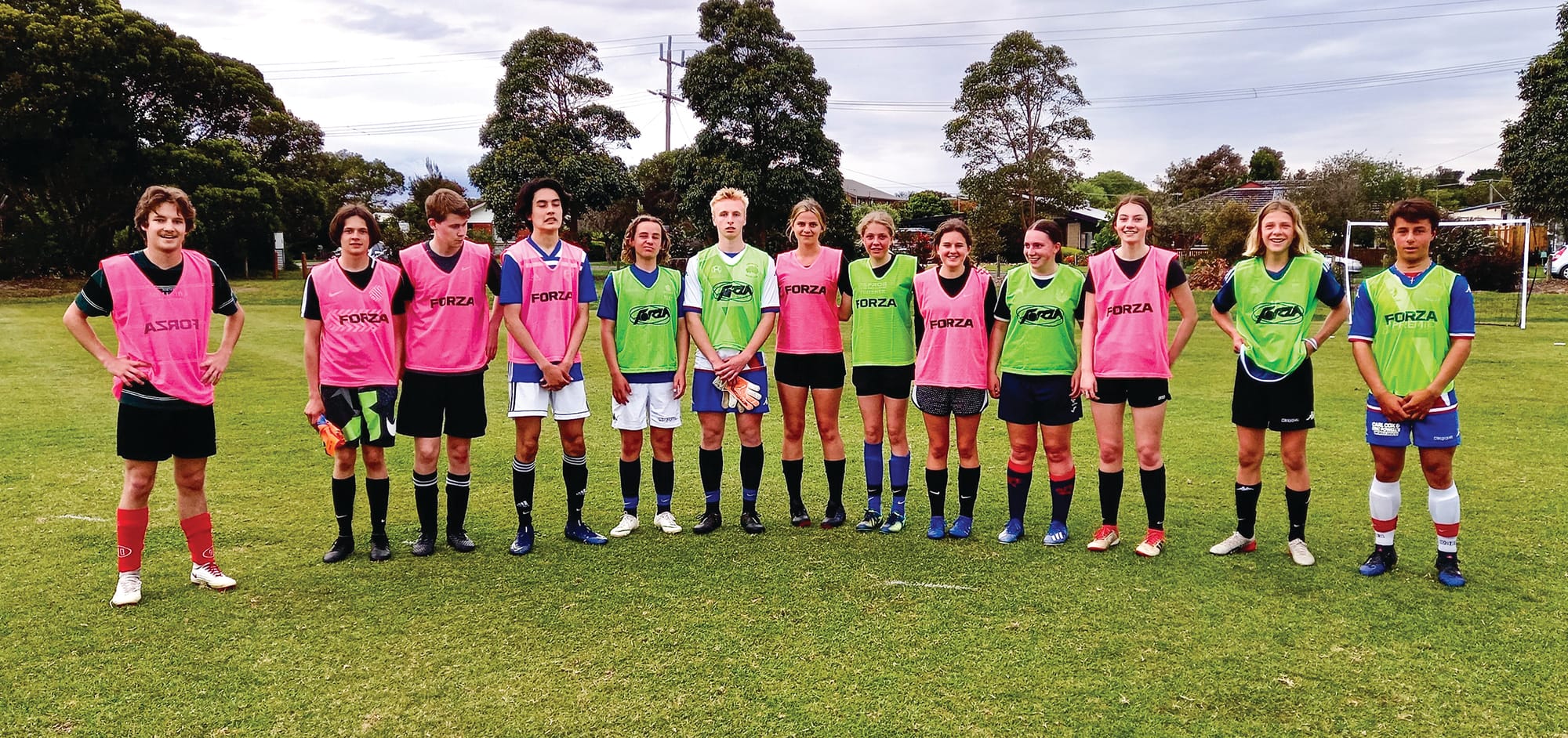 High 5 – soccer is back!