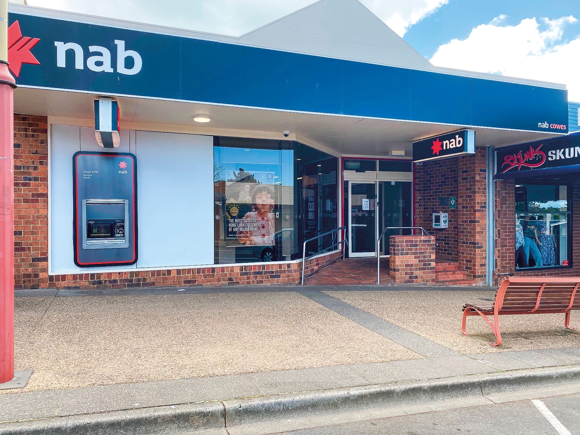 Cowes bank quick Covid closure