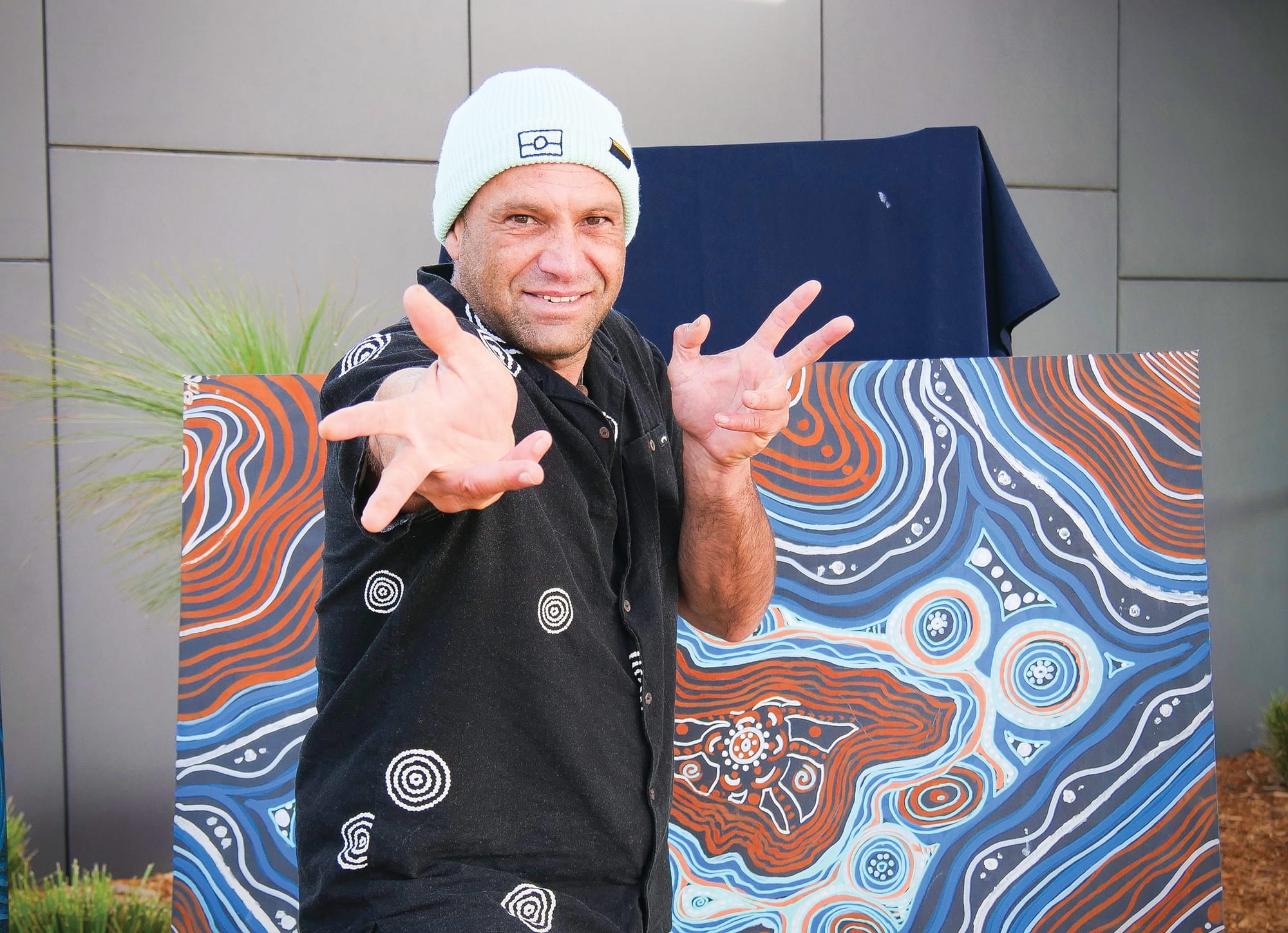 Newhaven College acquires new indigenous artworks