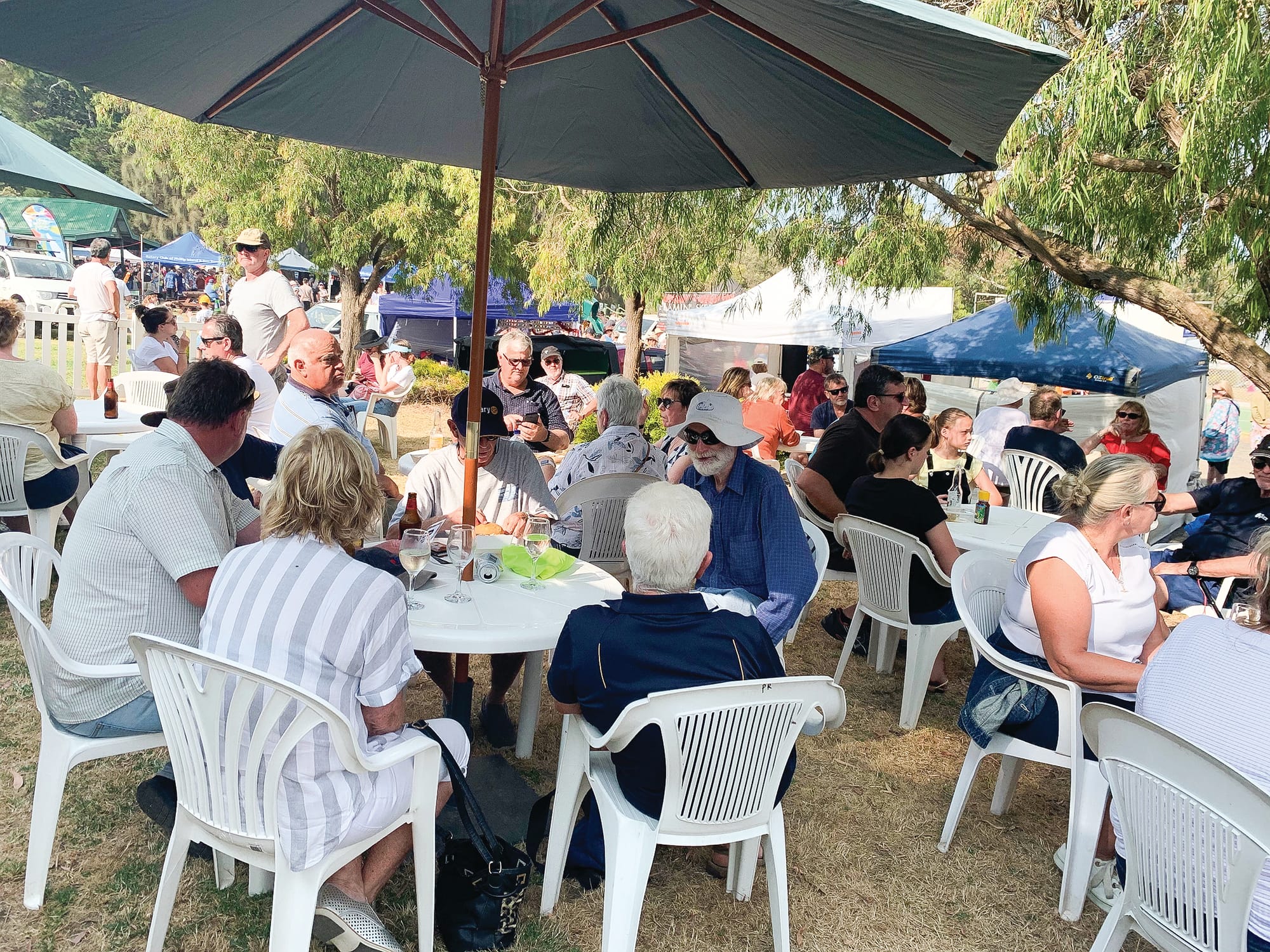 Rhyll Twilight Markets: a festive gathering for all