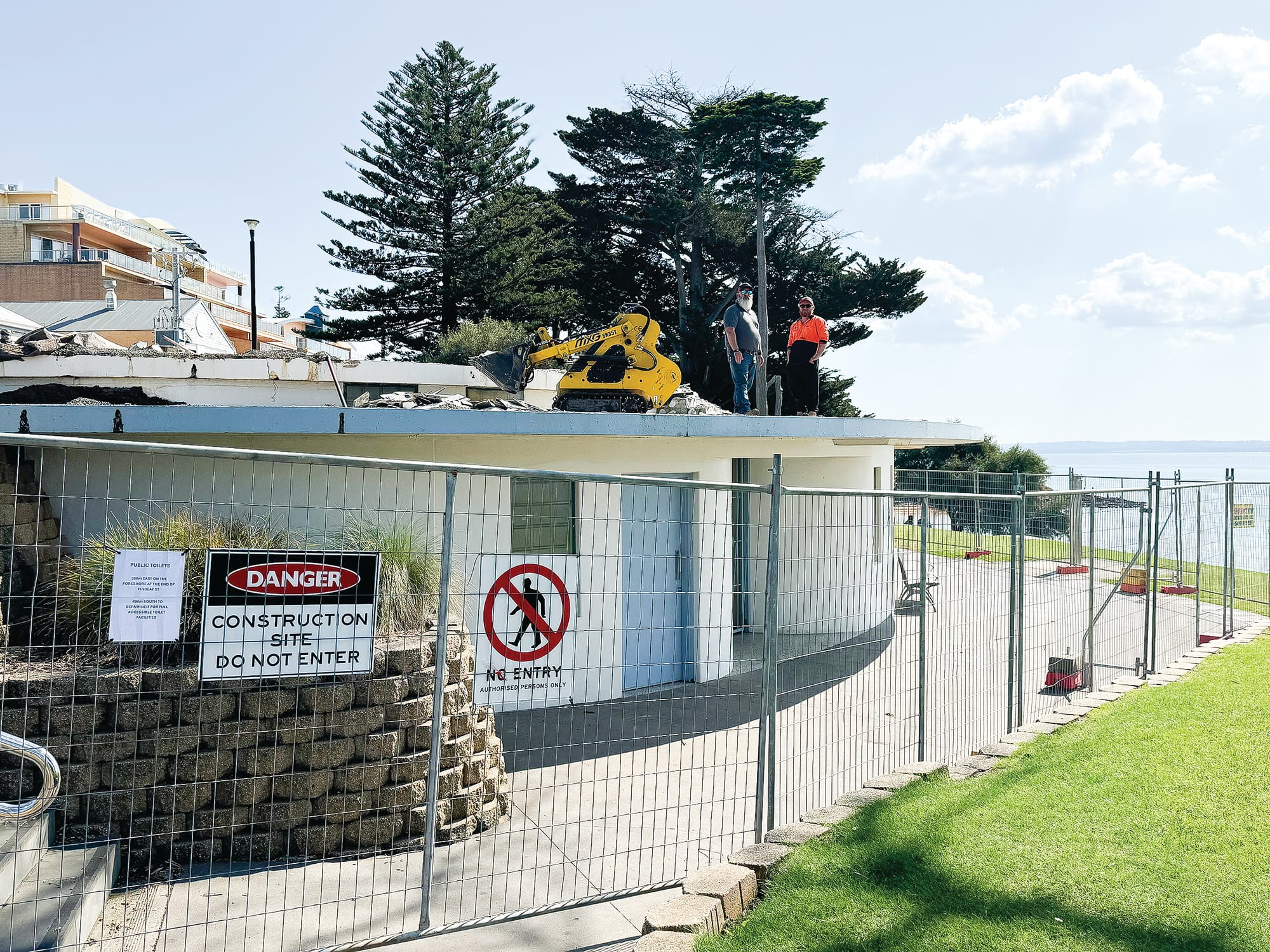 Quiet council rollback on Cowes foreshore toilets