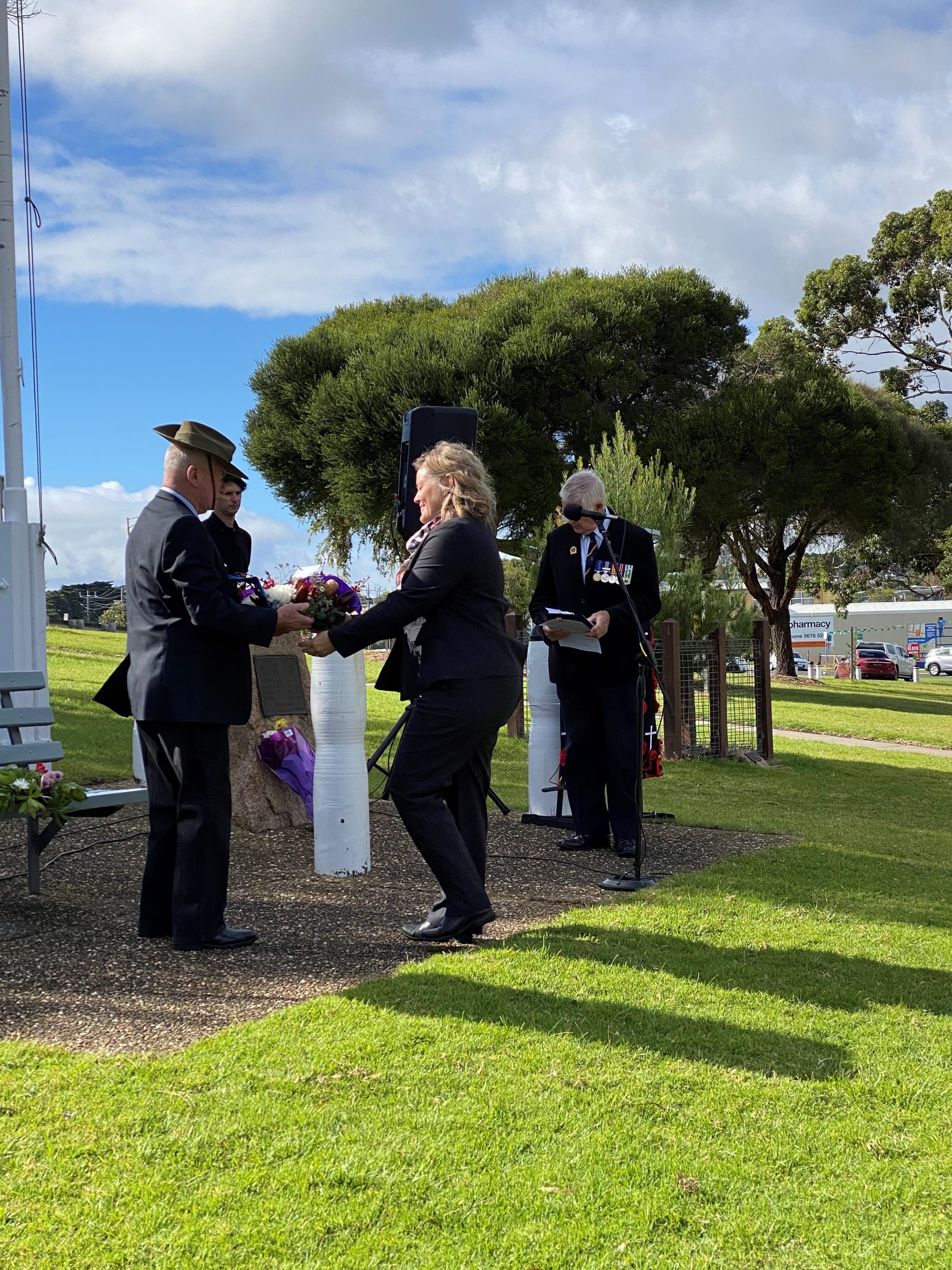 A heart-warming community tribute at San Remo