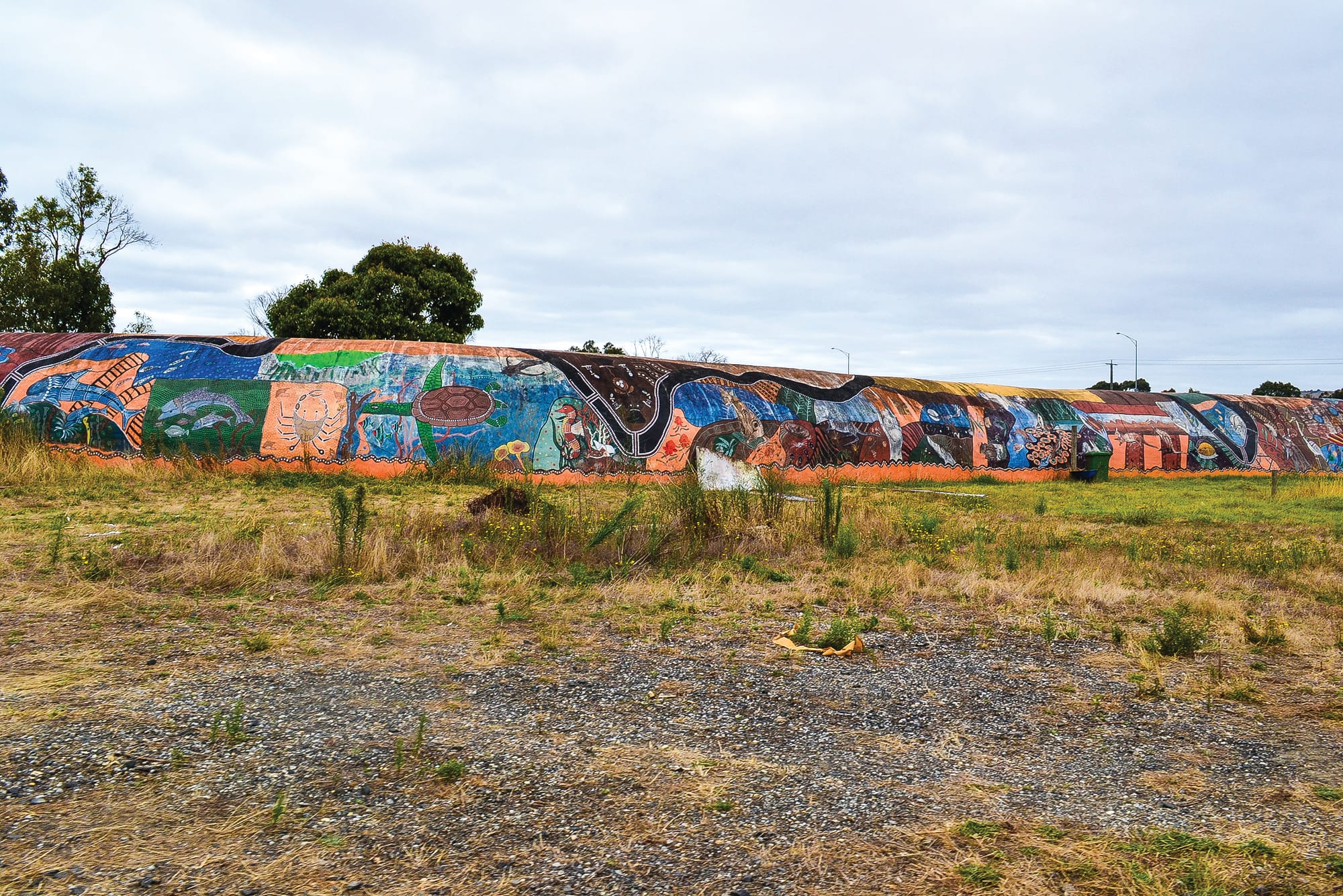 Giant Worm ripped down