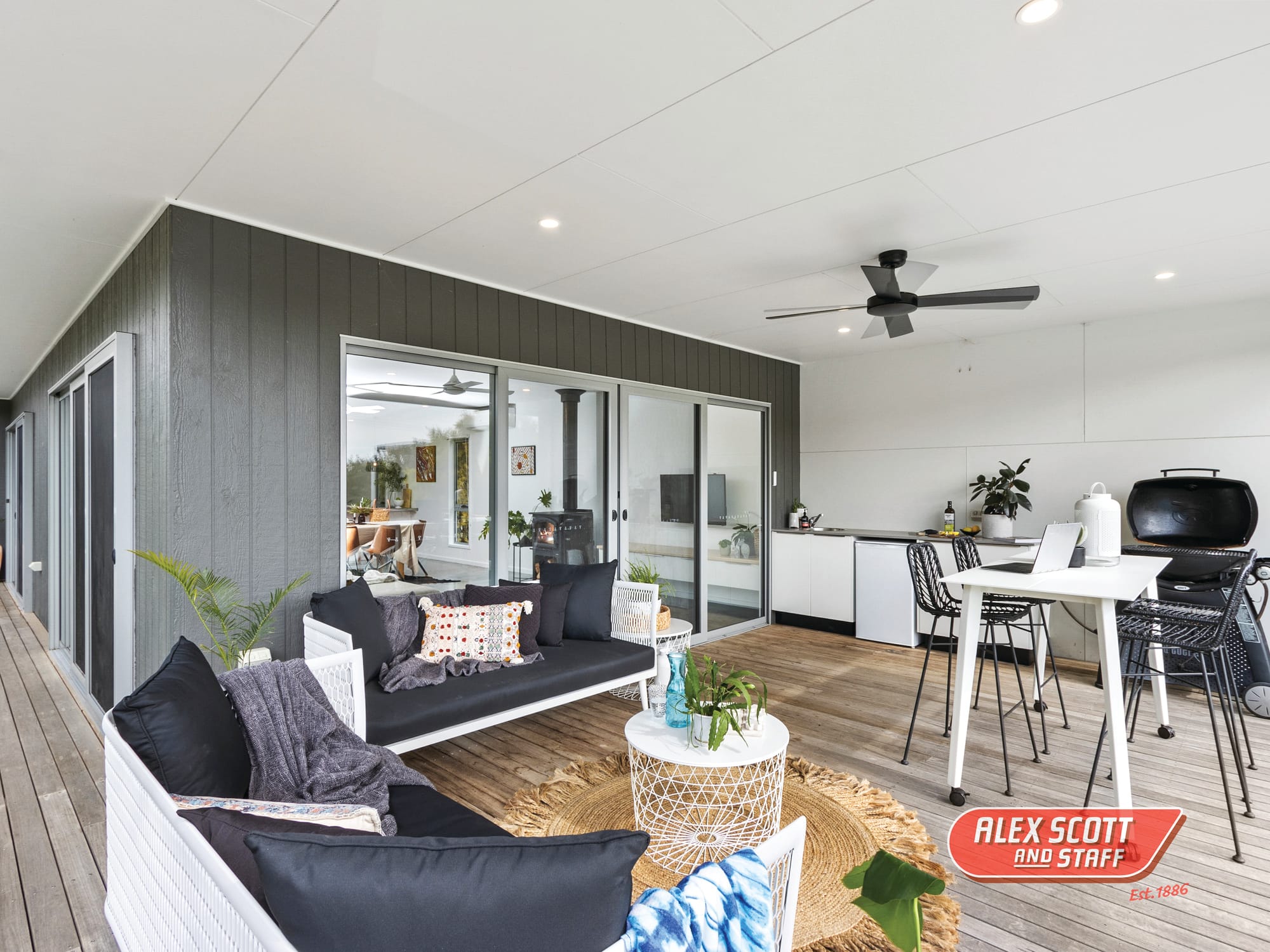 Breathtaking blue-ribbon home