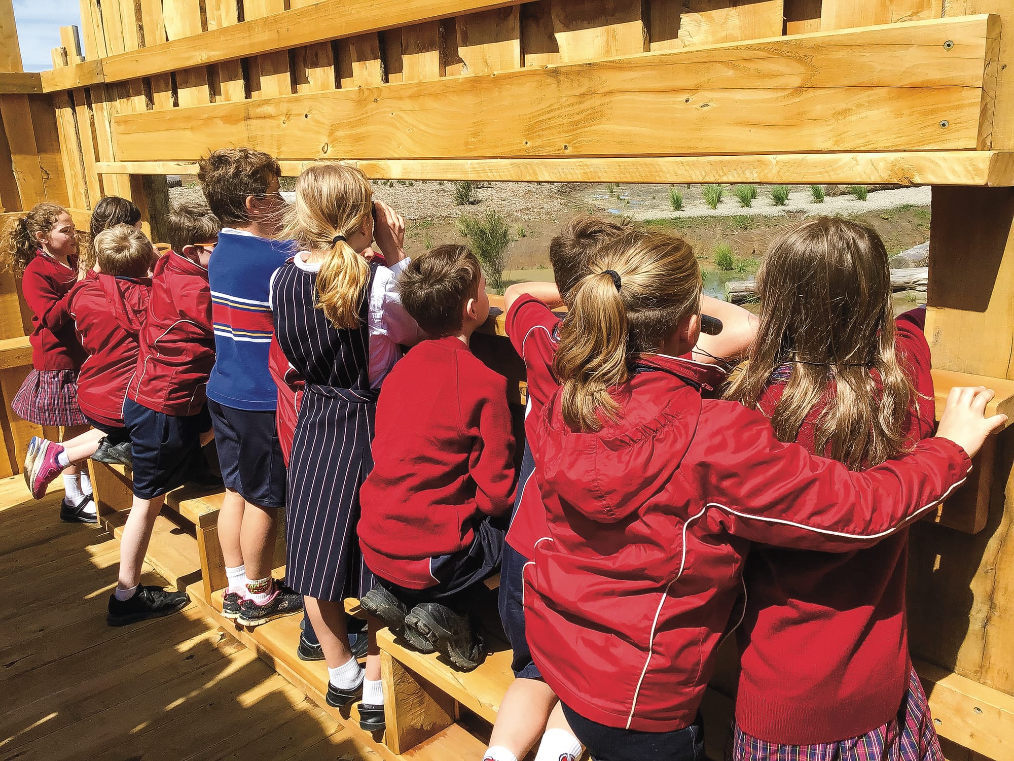 Students flock to bird watch