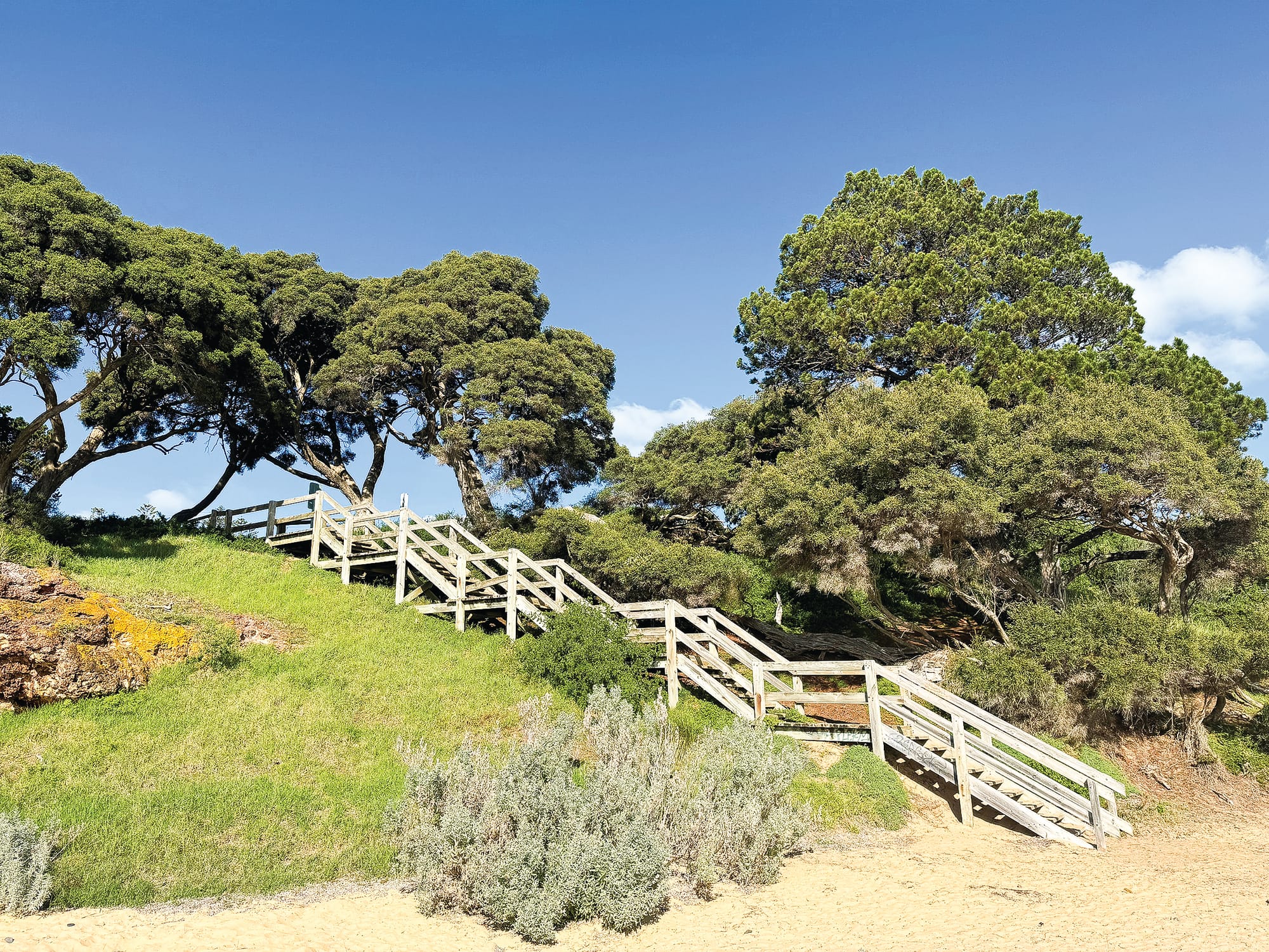 Mussel Rocks staircase closed