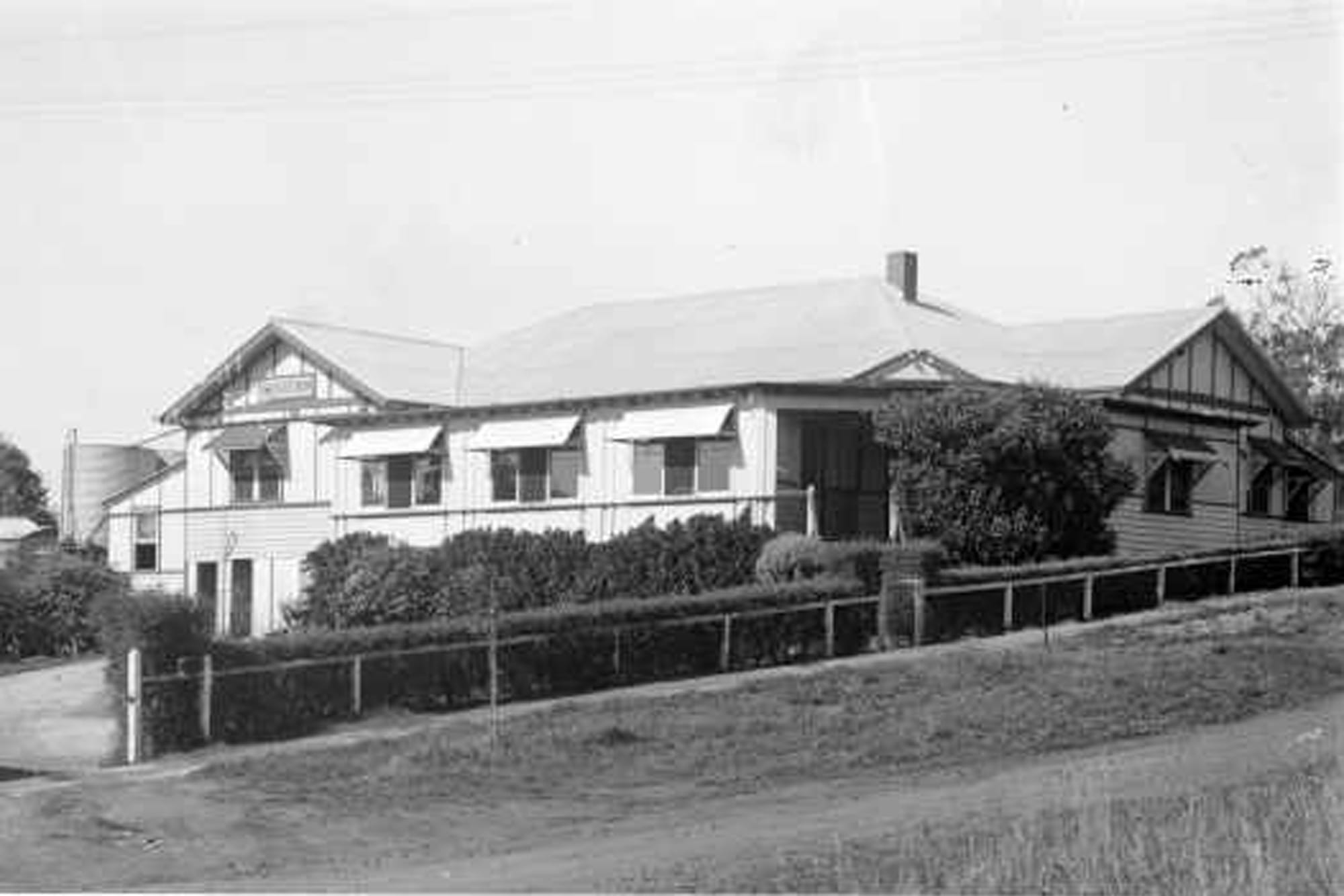 Yackatoon Guest House