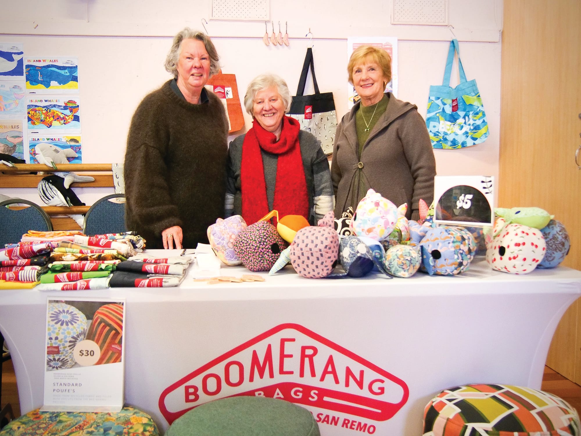 Boomerang bags have a whale of a time