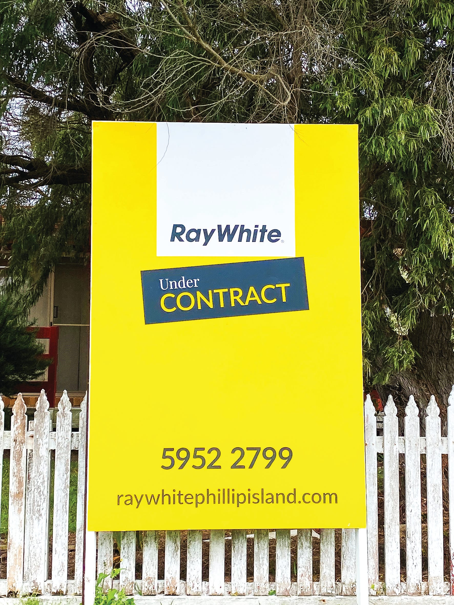 Home prices fall, housing inflation rises
