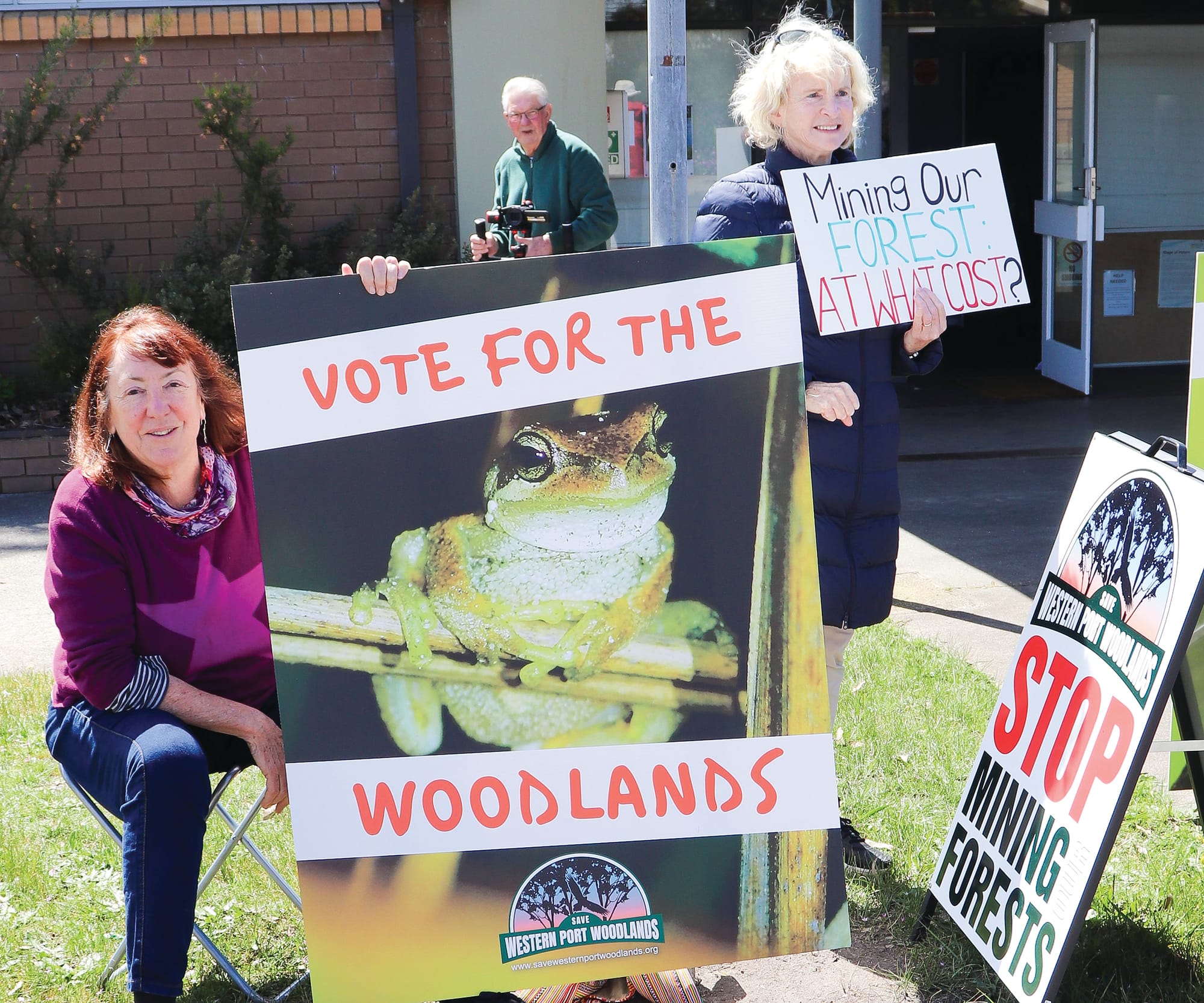 Candidates support forest protection, except Labor
