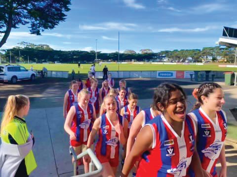 Island girls put on a great display
