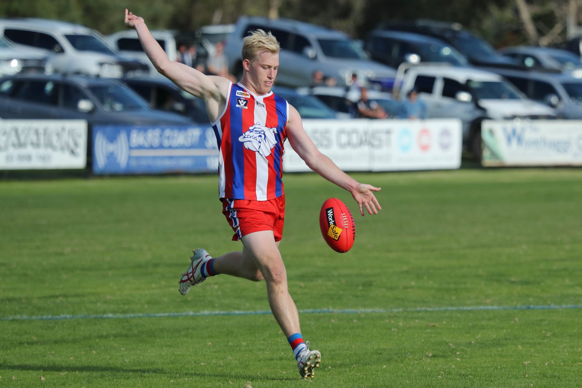 Future stars on display: youngsters outshine Bass