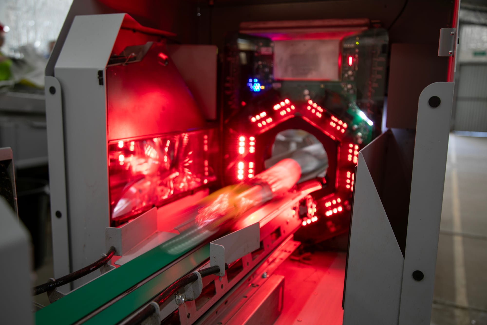 Join the cycle: the journey of your 10-cent containers