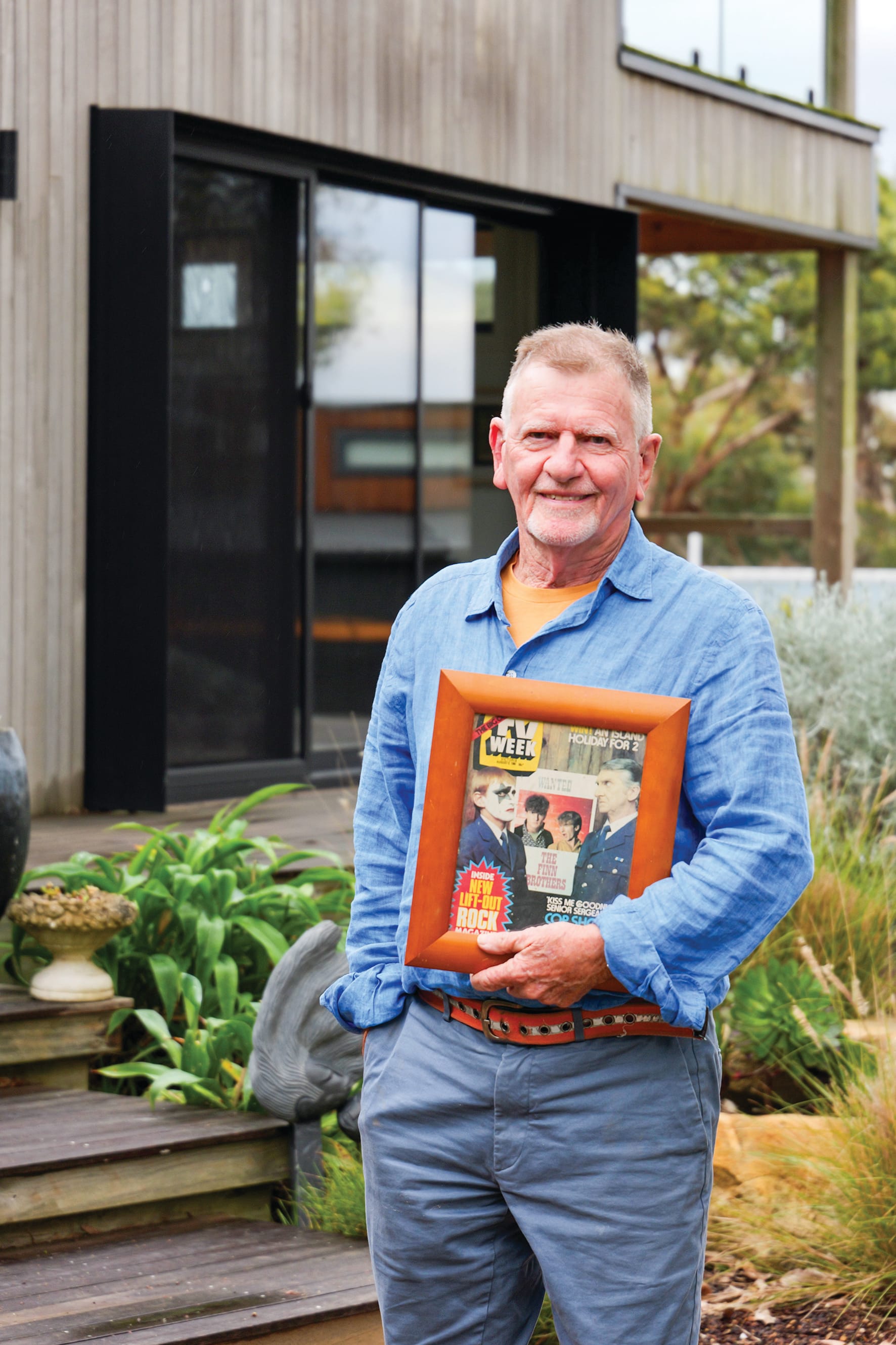 Remember Gil from Cop Shop? He lives here now