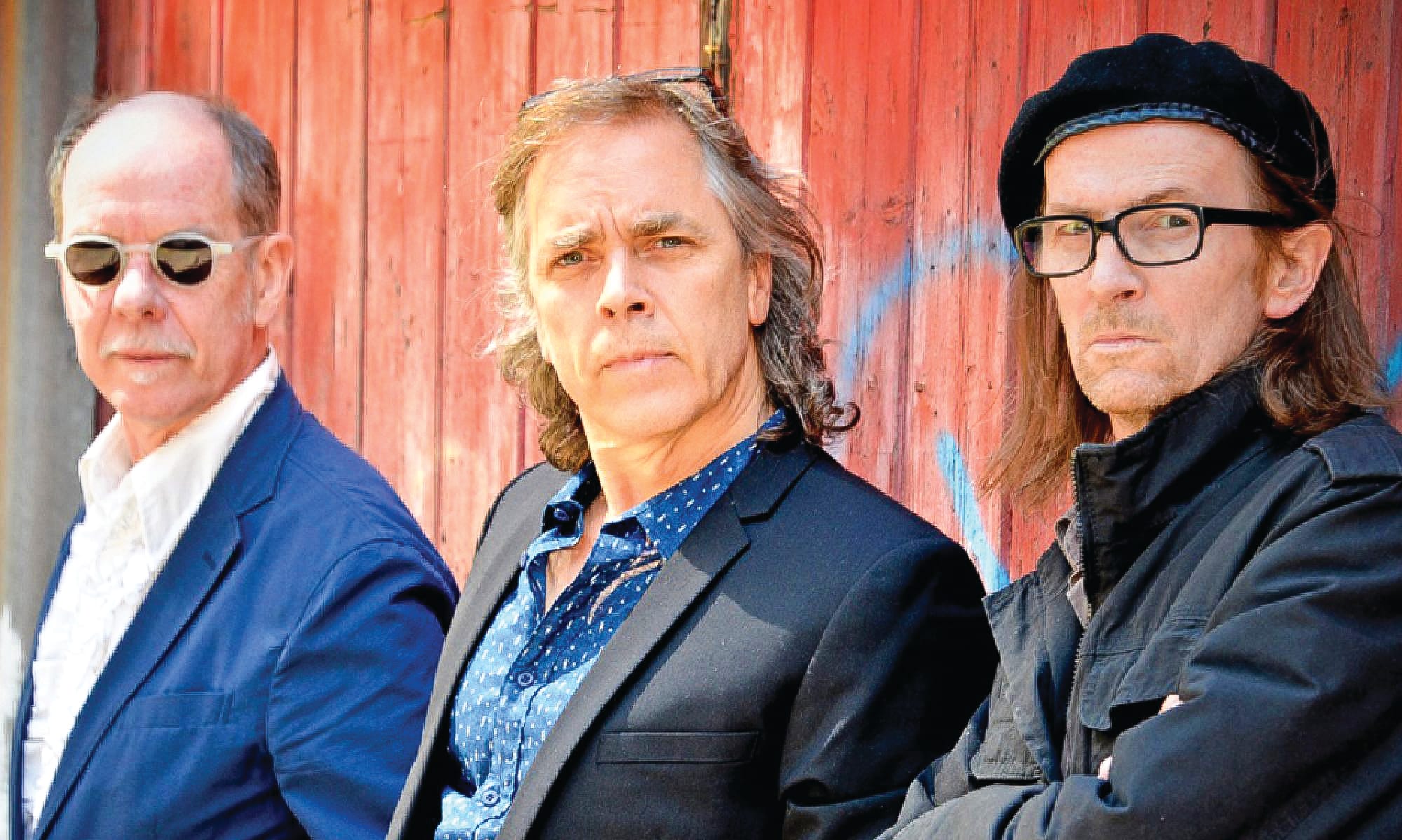 Model behaviour in motion