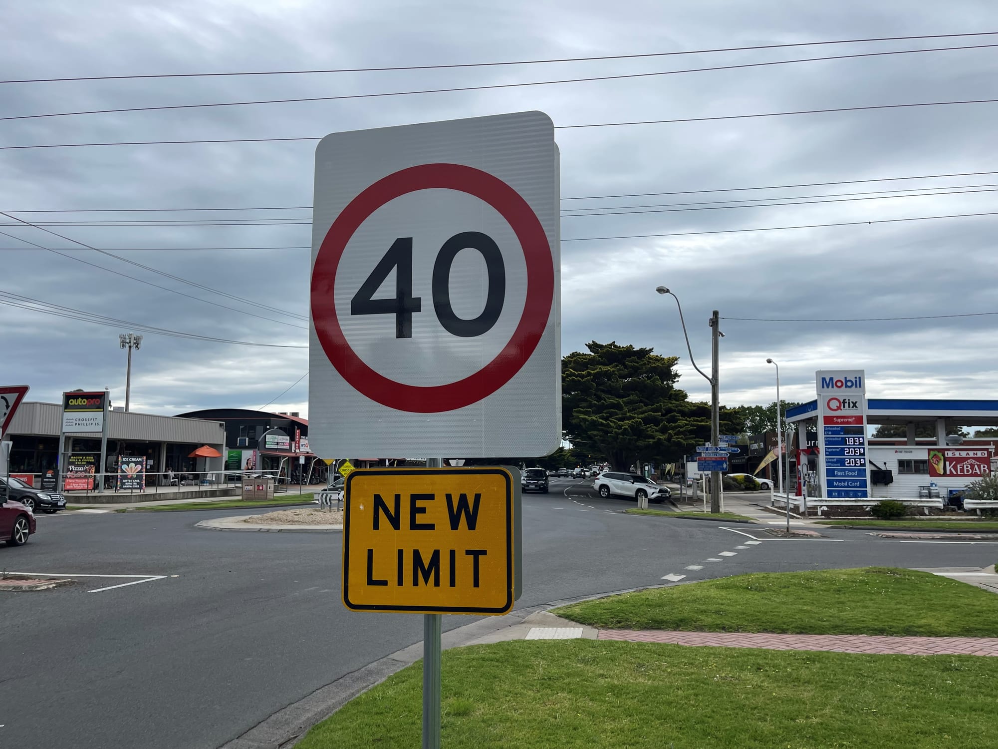 New speed limits in Thompson Avenue