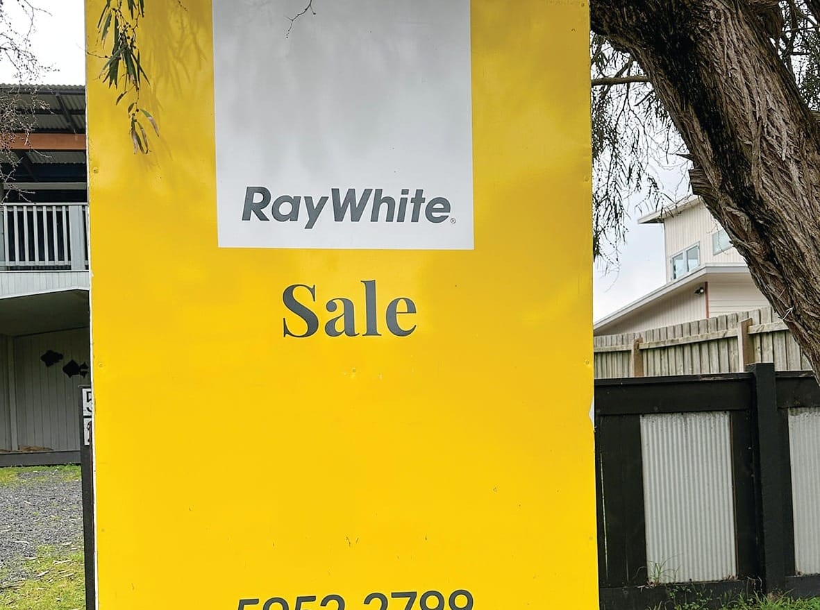 Australia's housing affordability falls to an all-time low