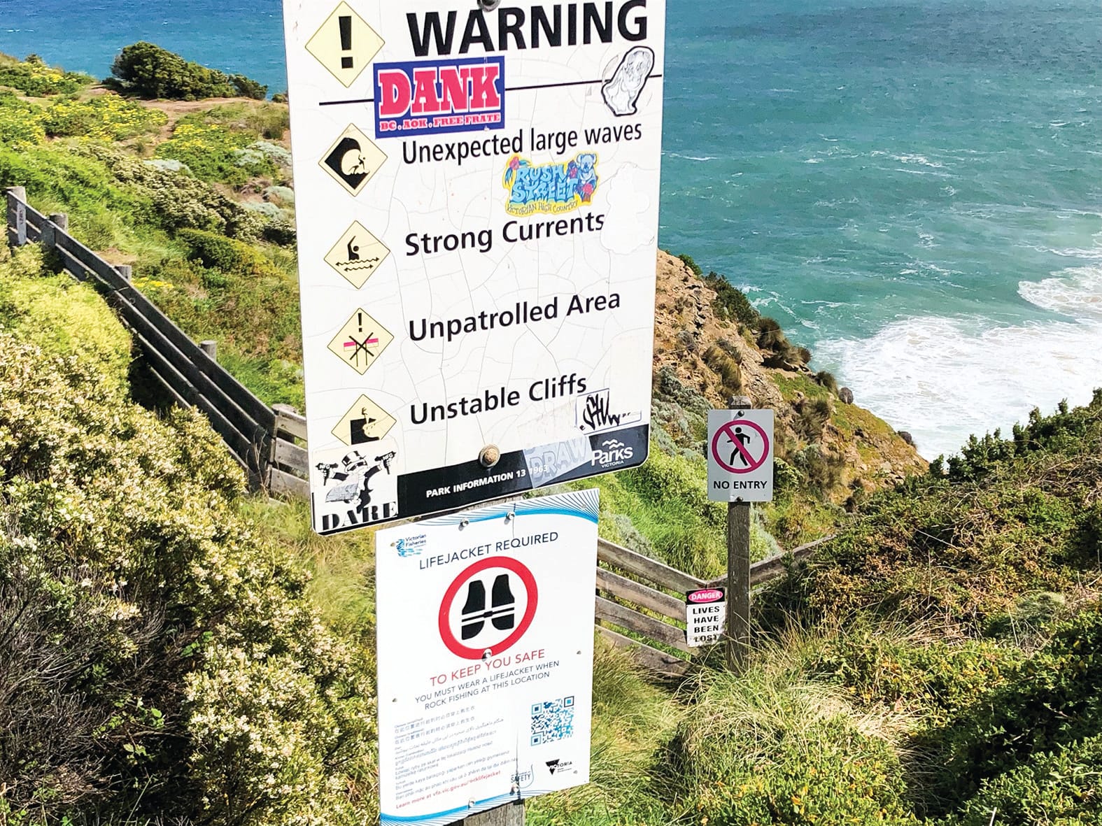 Confusion at rock fishing hotspot a "safety concern"