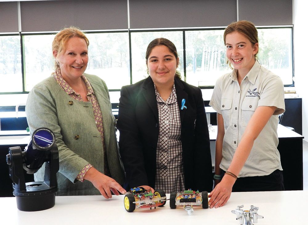 Local students have curious minds post image