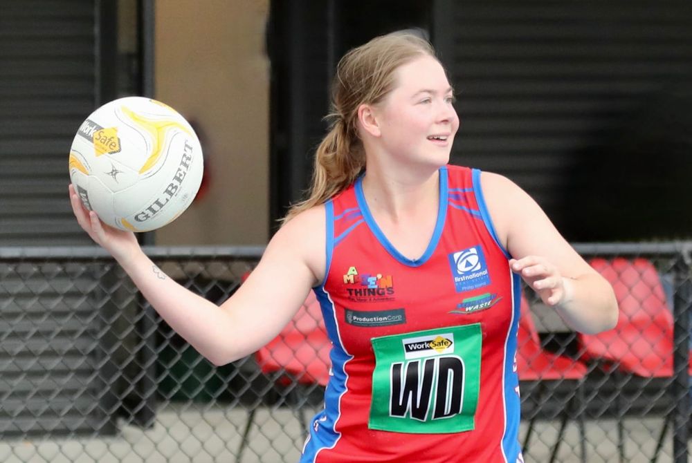 Island girls tie scores with Bunyip - C Grade post image