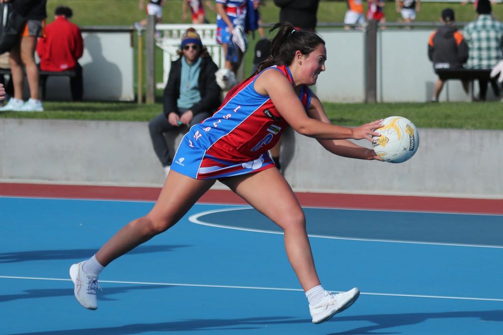 Another win for Phillip Island as C grade face off against Korumburra post image